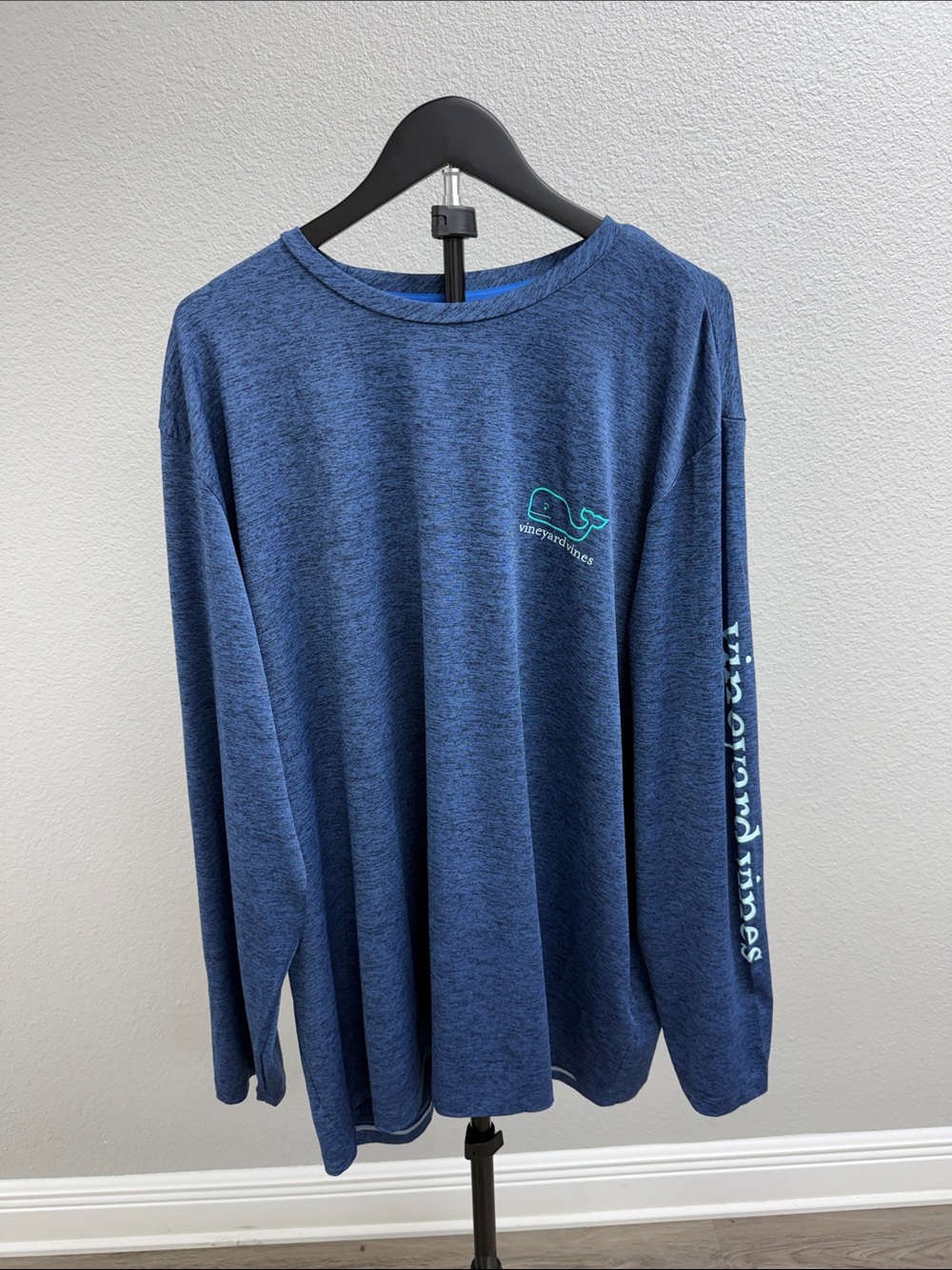 Vineyard Vines Long Sleeve Heather Navy Whale Tee